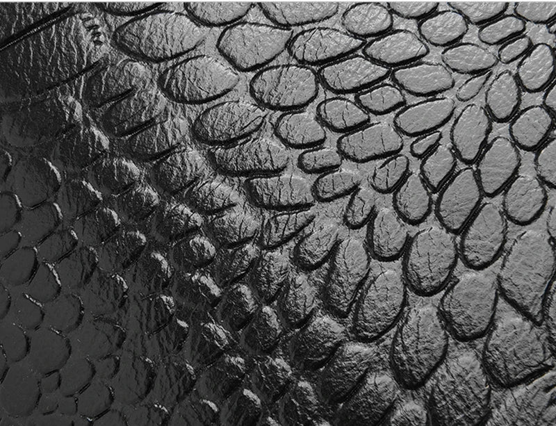 The Luxe Croc-Tassel Handbag – Sophisticated Winter Luxury Elegant Top-Handle & Crossbody