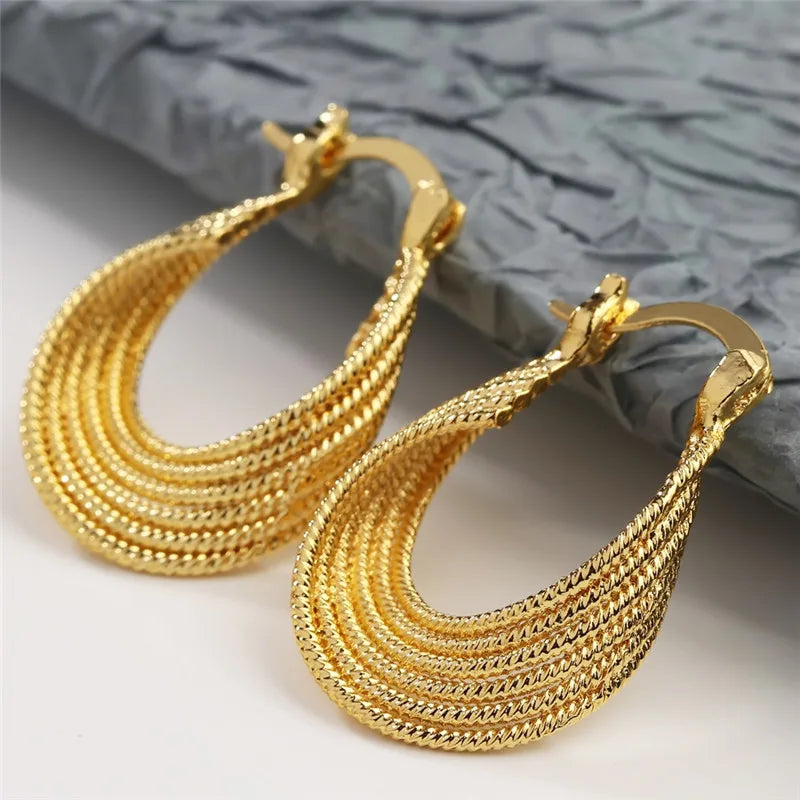The Every-Day Geometric Hoop – Shiny Gold-Tone Classic Earrings