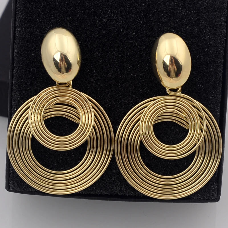 The "Modern Muse" Oversized Geometric Statement Earrings – Gold & Silver