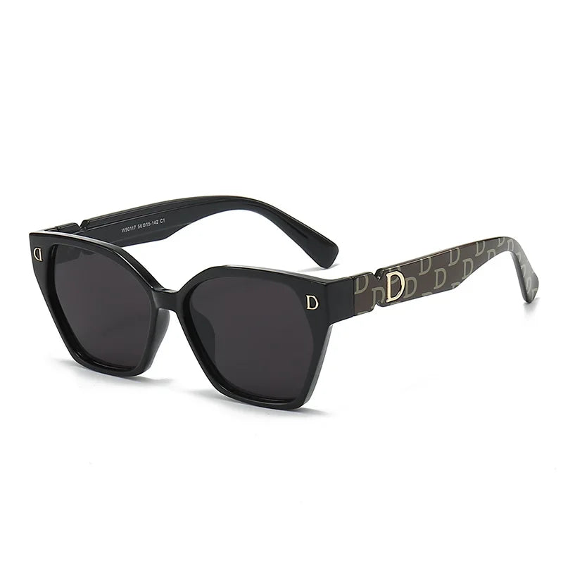 Signature Cat-Eye Luxury Sunglasses – Premium Lightweight Fashion Eyewear