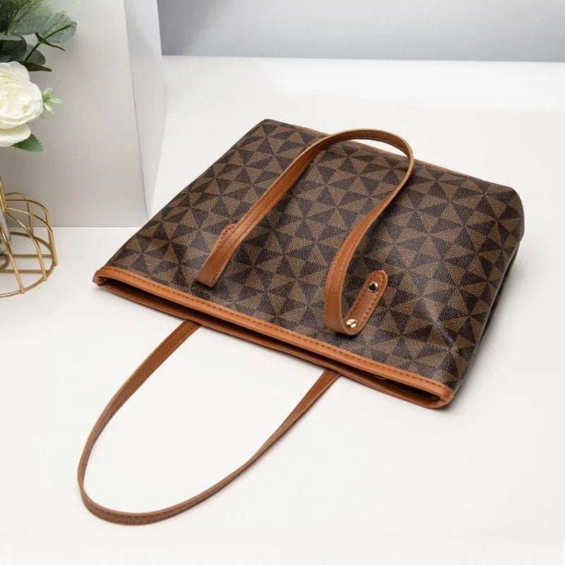 Urban Carry-All – Leather Spacious Versatile Shoulder Tote for Work & Play