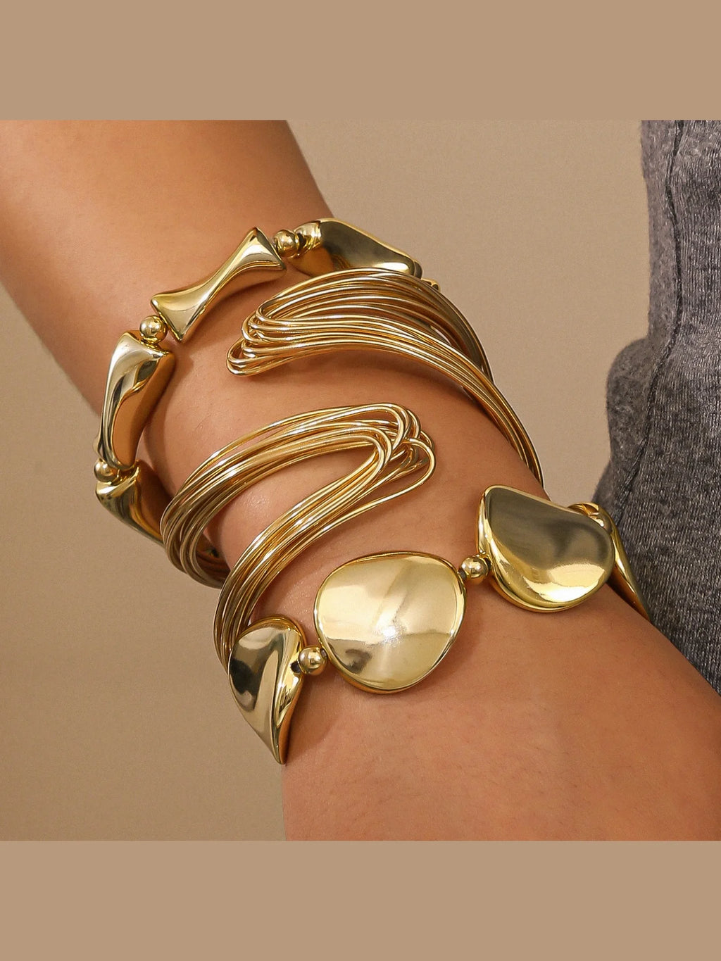 Exaggerated Punk Open Cuff Bracelet Set – Vintage Geometric Twisted Lines Bangle for Women, Festival and Party Fashion Accessories