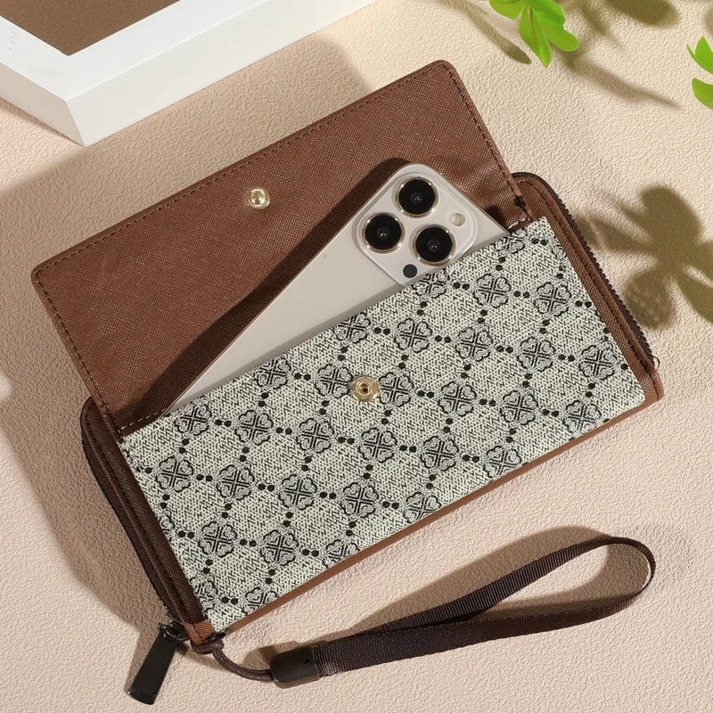 The Executive Dual-Layer Leather Wallet: Security, Style, and Organization