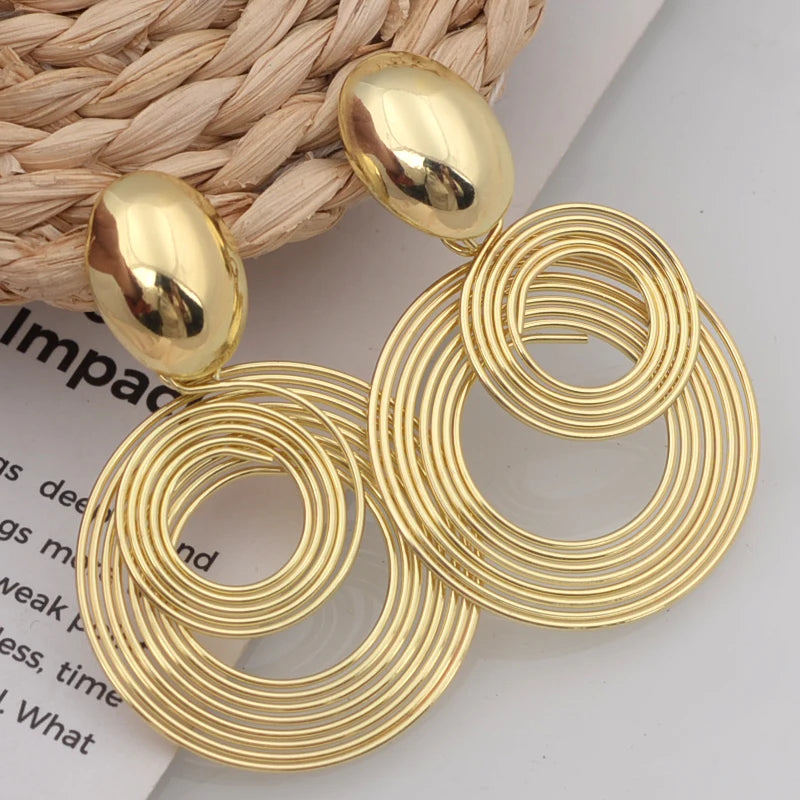 The "Modern Muse" Oversized Geometric Statement Earrings – Gold & Silver