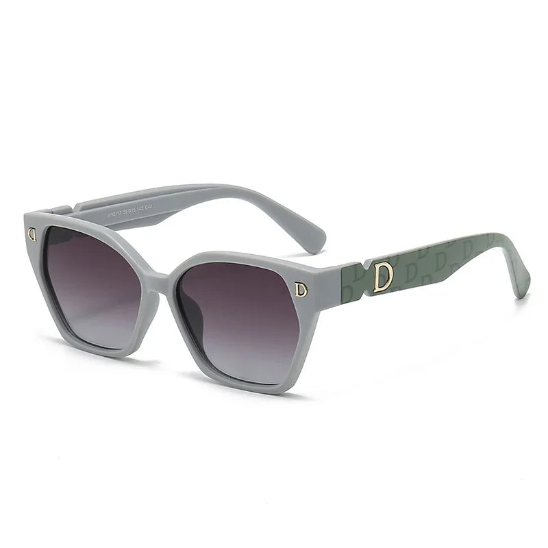 Signature Cat-Eye Luxury Sunglasses – Premium Lightweight Fashion Eyewear