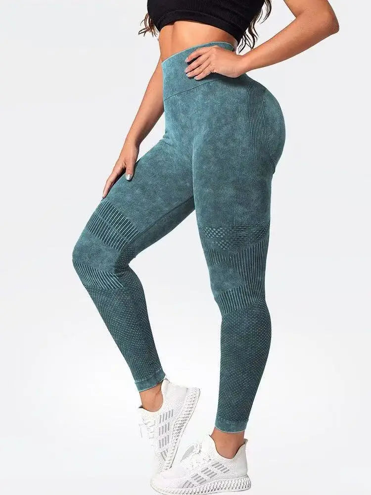 The Perfect Fit: High-Waisted Seamless Fitness Pants for Gym & Yoga