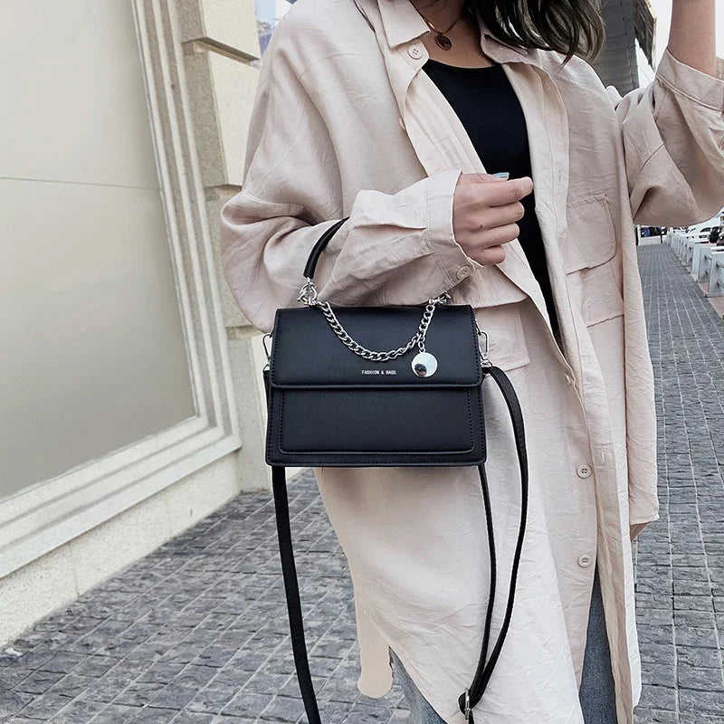 Signature Urban Carry-All – Spacious Luxury PU Leather Shoulder Bag