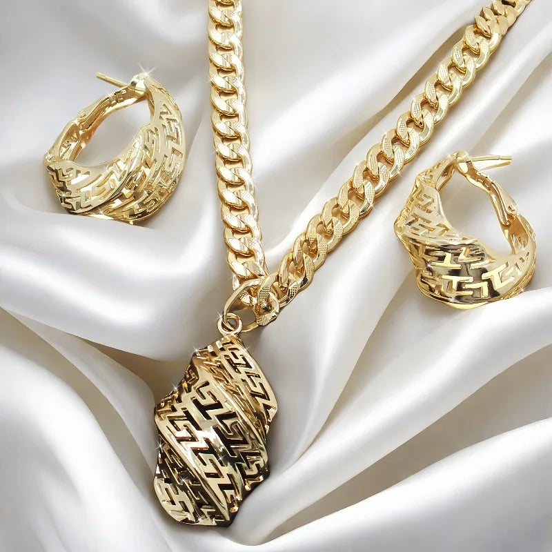 Golden Necklace Jewelry Set for Women Special Hollow Design Pendant Earrings