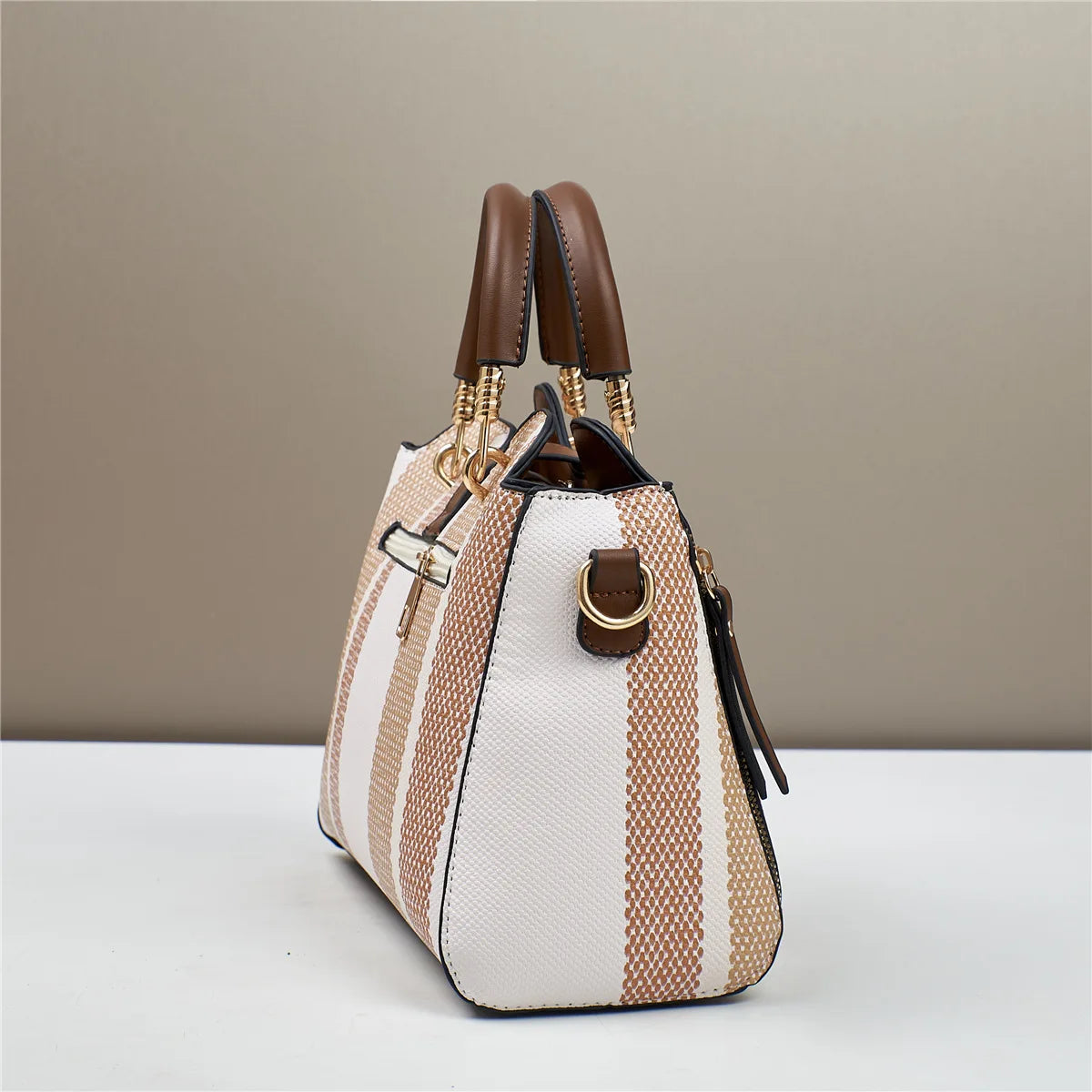 The Signature Patchwork Carry-All – Designer-Style Large-Capacity Tote