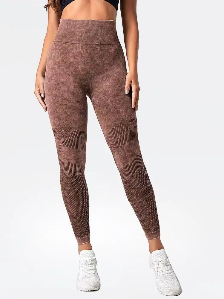 The Perfect Fit: High-Waisted Seamless Fitness Pants for Gym & Yoga