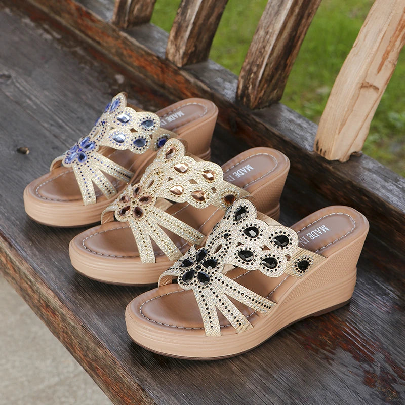 The Urban Muse Hollow Sandal | Breathable Comfort & Chunky Heel