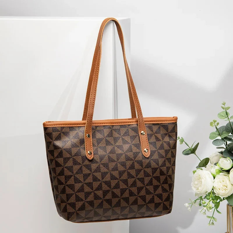 Urban Carry-All – Leather Spacious Versatile Shoulder Tote for Work & Play
