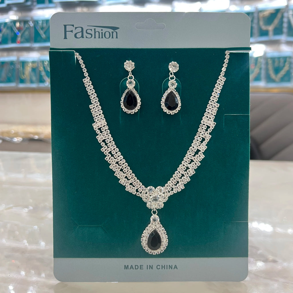 3PC Luxury Rhinestone Floral Necklace & Drop Earrings for Weddings, Banquets, and Festivals