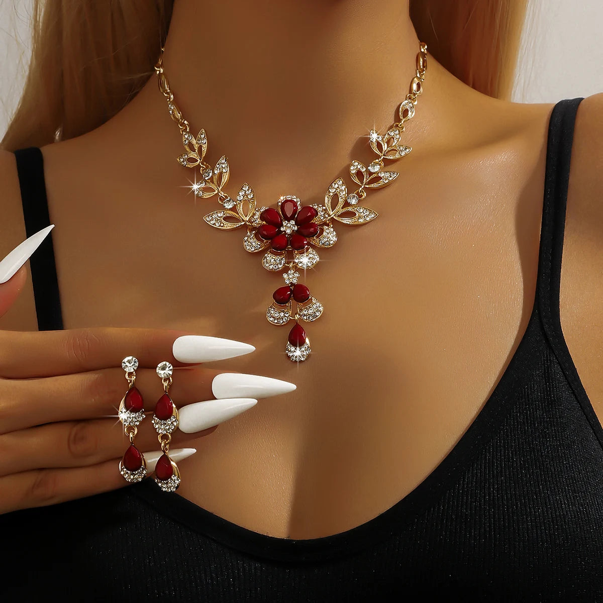 3PC Luxury Rhinestone Floral Necklace & Drop Earrings for Weddings, Banquets, and Festivals