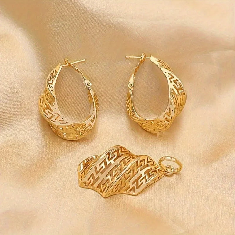 Golden Necklace Jewelry Set for Women Special Hollow Design Pendant Earrings