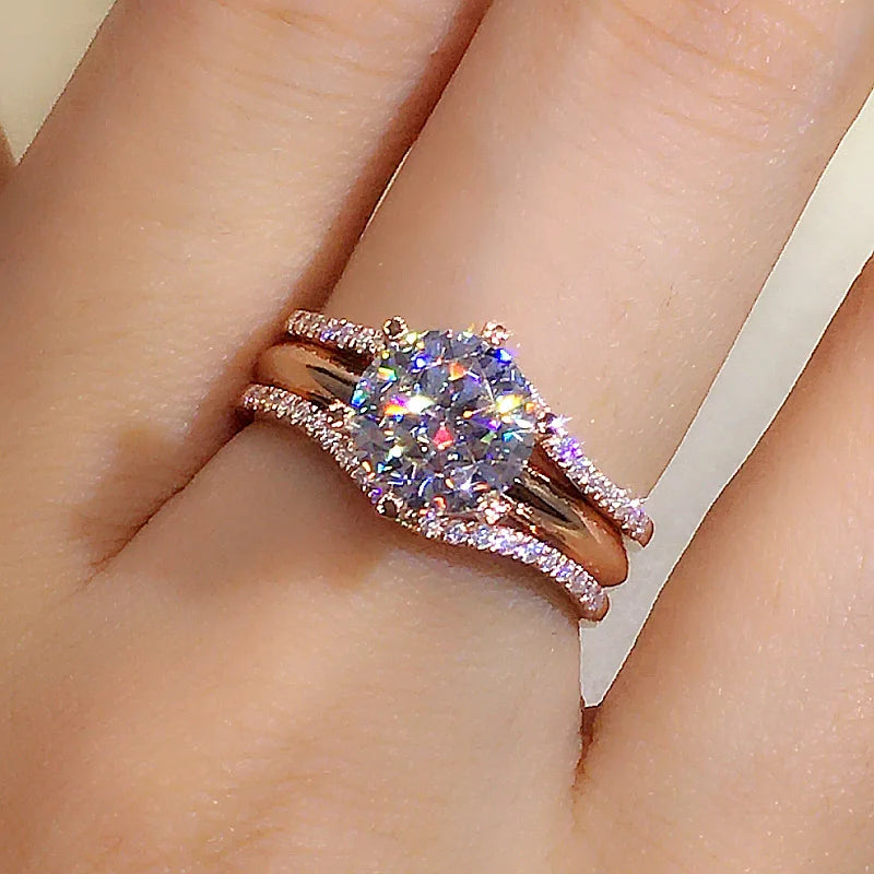 Huitan Classic 6-Claw Rose Gold Cubic Zirconia Ring – Elegant Wedding & Engagement Band