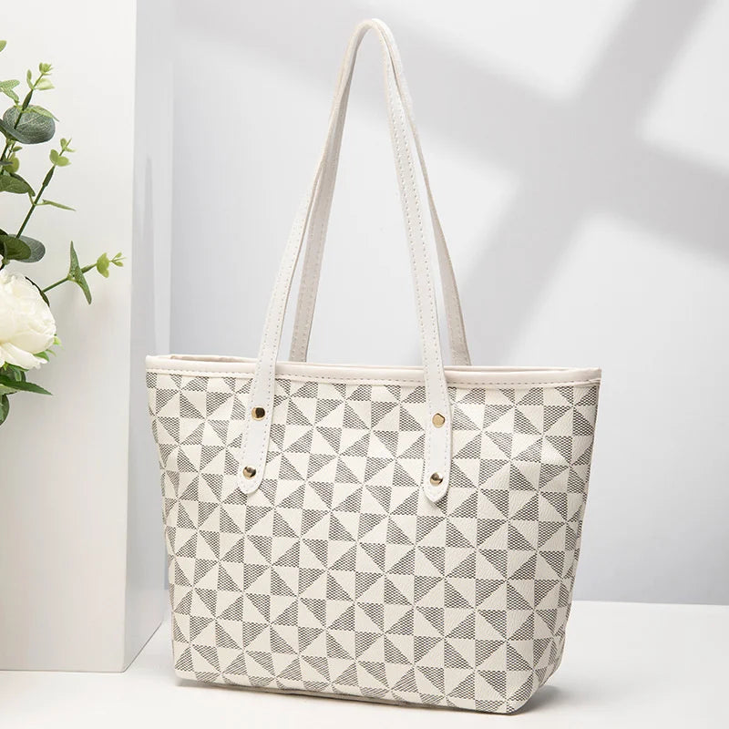 Urban Carry-All – Leather Spacious Versatile Shoulder Tote for Work & Play