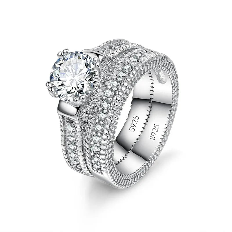 Royal Pavé Milgrain Wedding Band Set